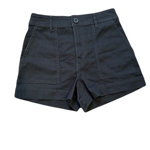 NWOT H&M Army Green Cotton Twill High Waisted Cargo/Utility Shorts - Women’s 4